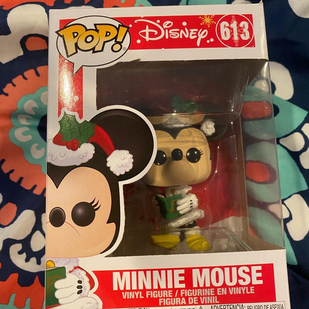 Disney Minnie Mouse pop figure